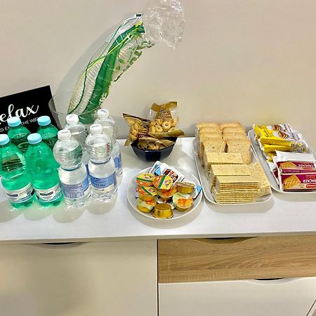 Ruma Guesthouse ナポリ エクステリア 写真