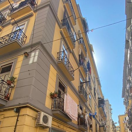 Ruma Guesthouse ナポリ エクステリア 写真
